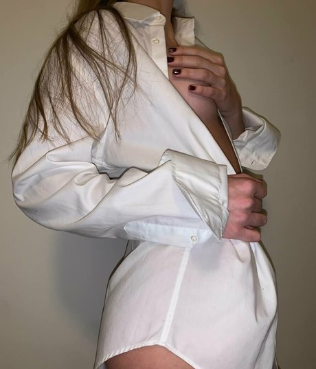 babykaryina exclusive pornstar photos