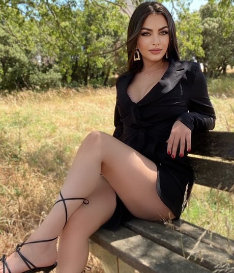 medium tits onlyfans art porn photo