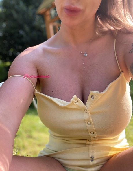 hotsluttymilf pornstar nudes images