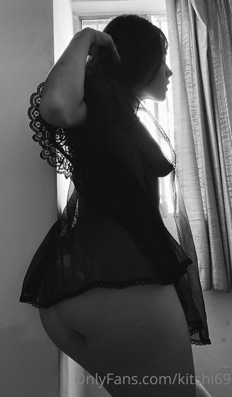 kitshi69 porn actress photo