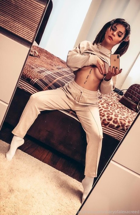 diaryofalexacreed pornographic star photo