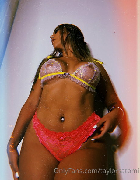 big tits nude onlyfans nude archive