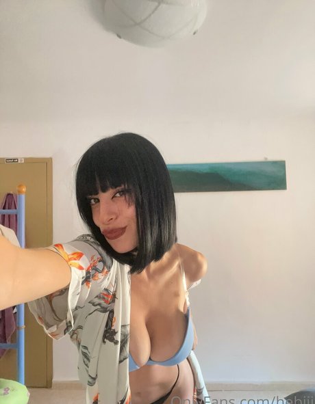 hebiii perfect actress image