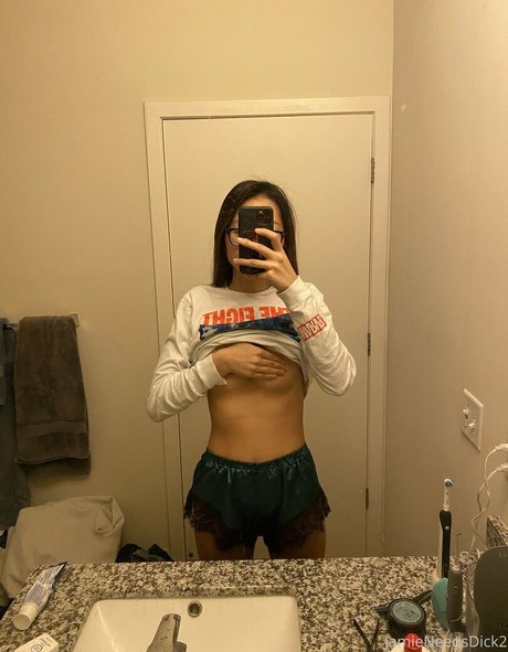 jamieneedsdick2 porn actress photos