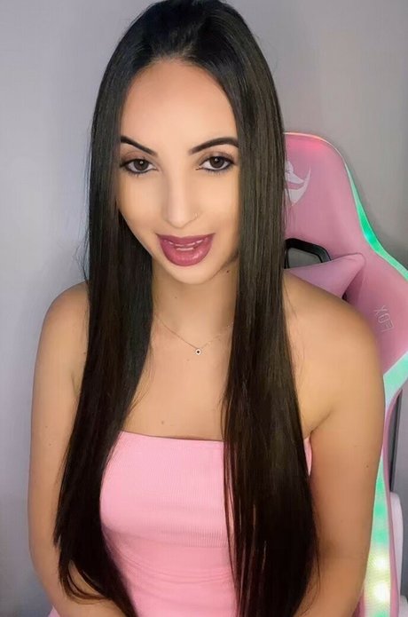 Alinedls Aline Oliveira nice pornstar photo