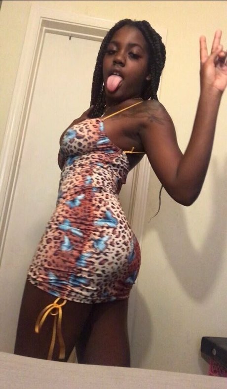 sex scene onlyfans hot pic