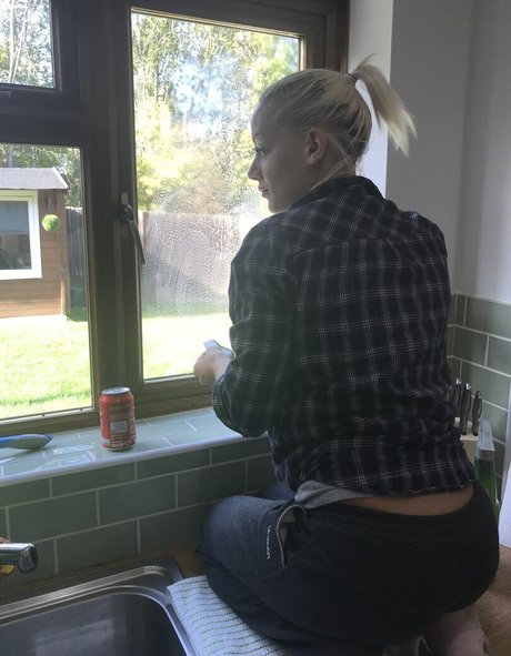 sophiaknight model exclusive img