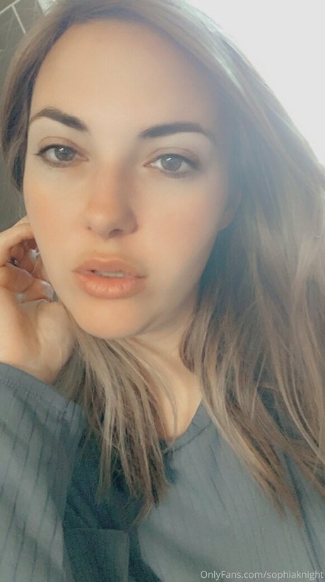 sophiaknight pornographic model galleries