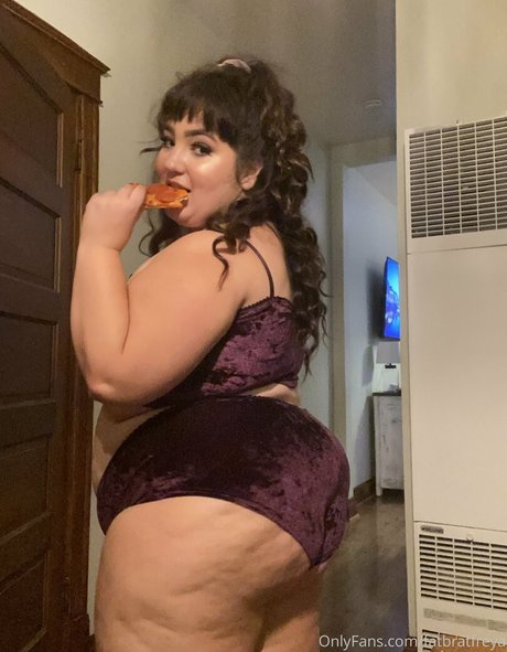 fatbratfreya hd star pic