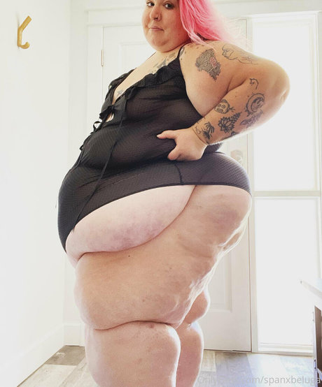 spanxbeluga model free images