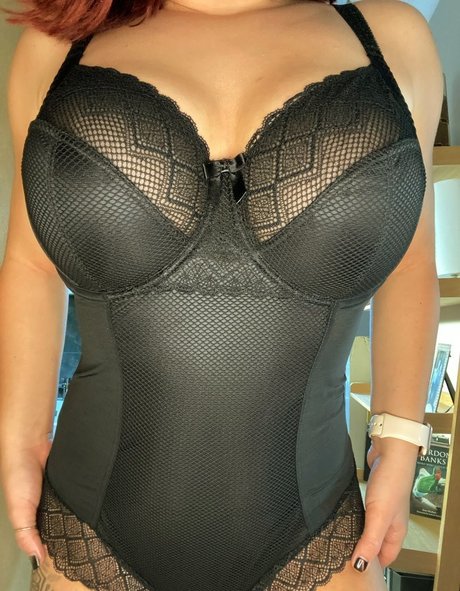 ell 22 star pornographic pics