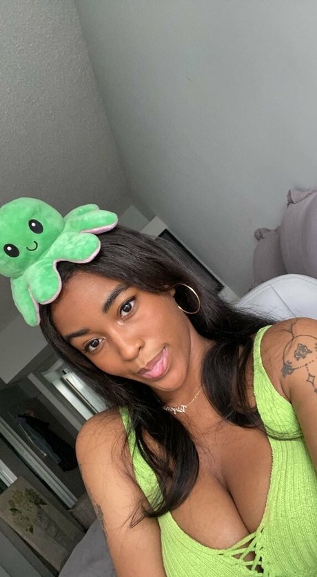 TatyMx hd star picture