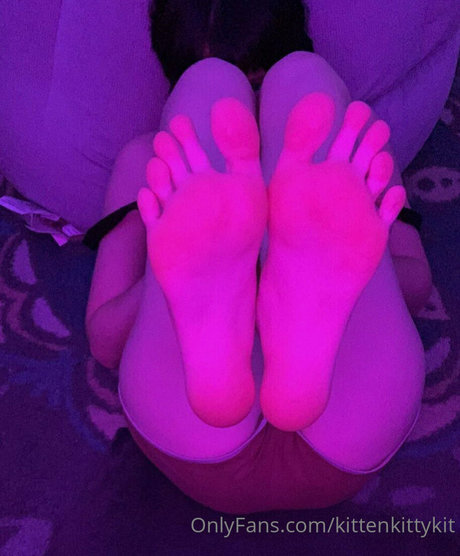 18 year old onlyfans art naked galleries