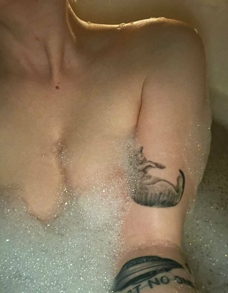 likastorm adult actress galleries