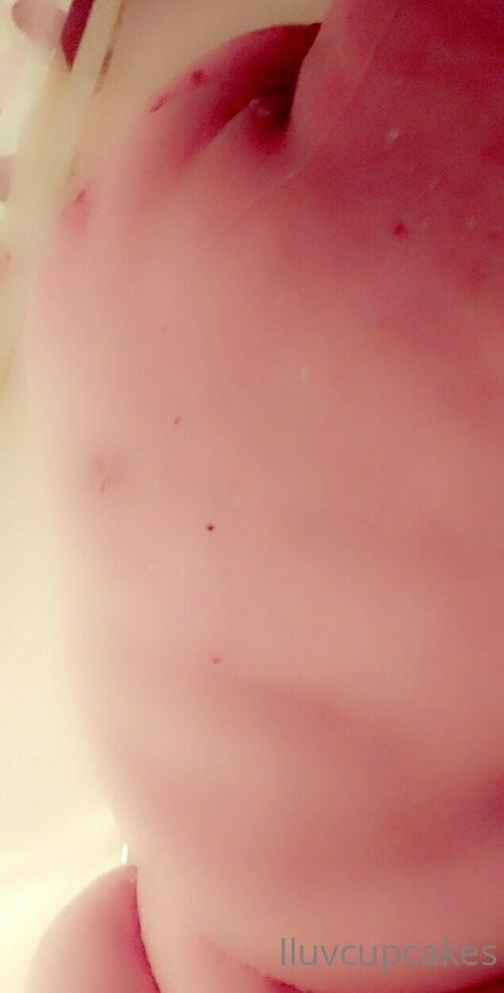 iluvcupcakes Quick model image