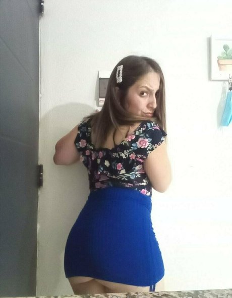 zisulei hot star photo