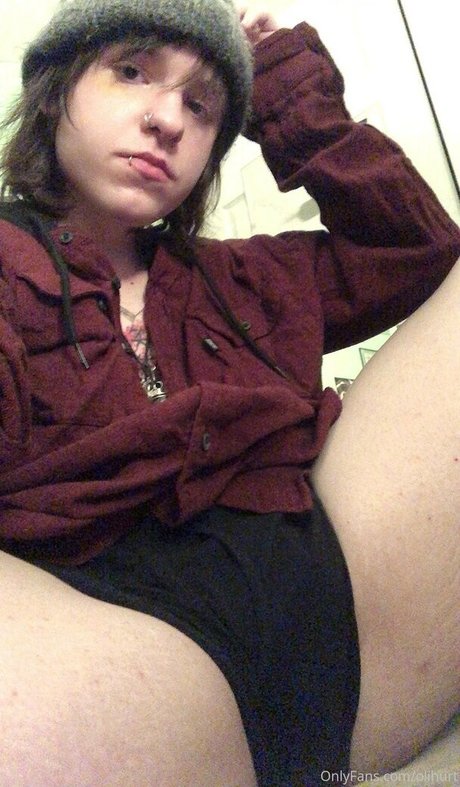 olihurt adult actress pic