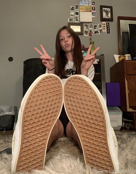 kikaboo2 star pornographic picture