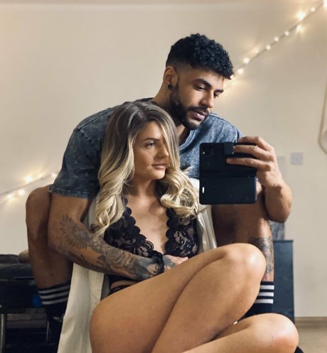 lillieinlace pornstar free photo