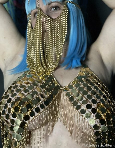 amateur swinger onlyfans erotic photo