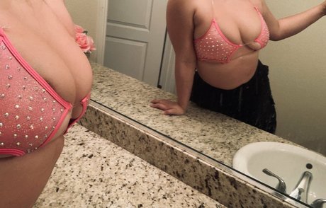 ajuicyk star sex picture