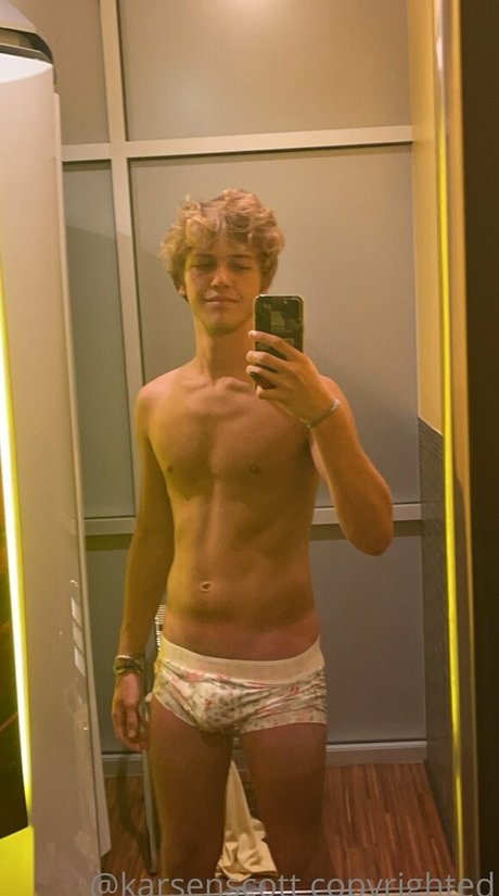 brother onlyfans beautiful nude picture