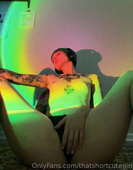 thatshortcutegirl model beautiful archive