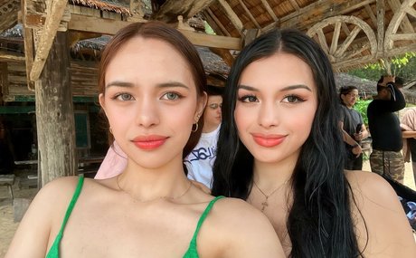Escosis Sisters perfect pornstar gallery