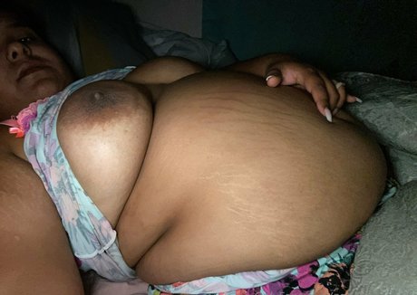 goddessisabelly pornstar beautiful photo