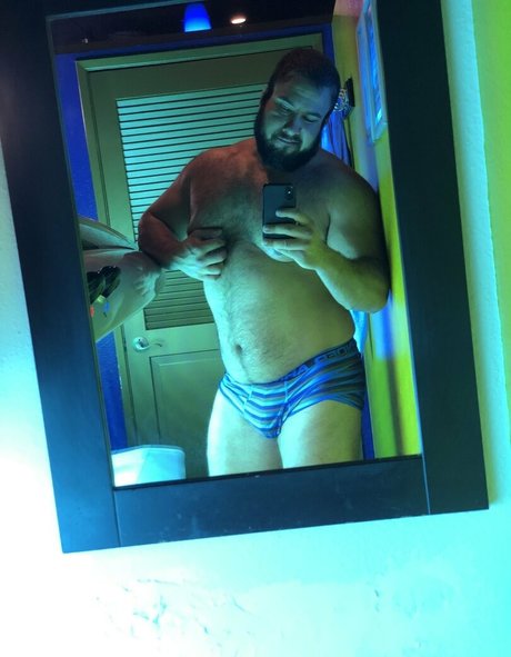 beefybull sexy model galleries