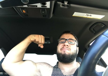 beefybull model pretty photos