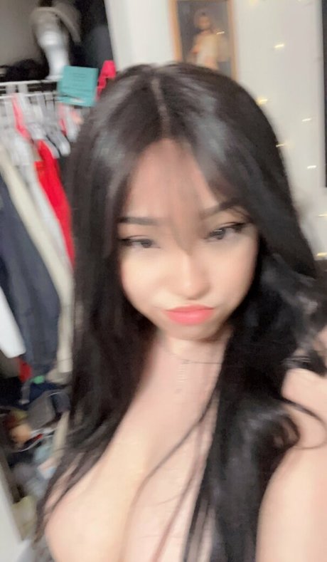 Aliyah Delaney pornographic star pics