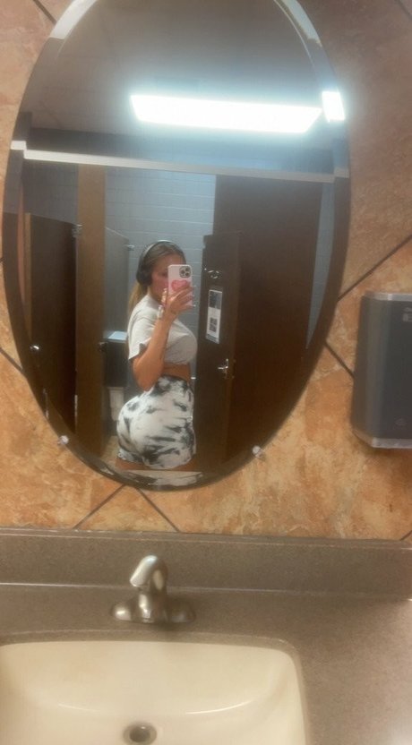 feet milf onlyfans xxx picture