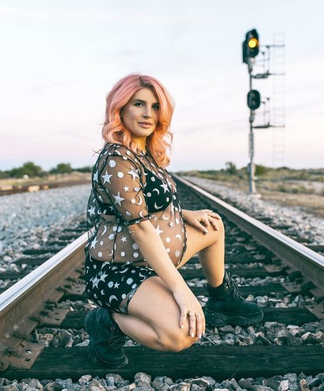 Mr Kate sexy pornstar photos