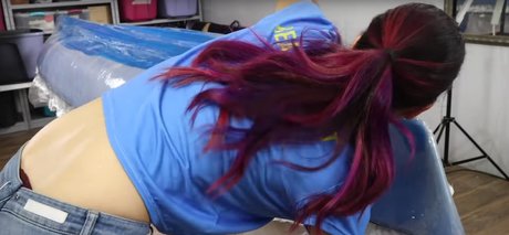 Xyla Foxlin model top images