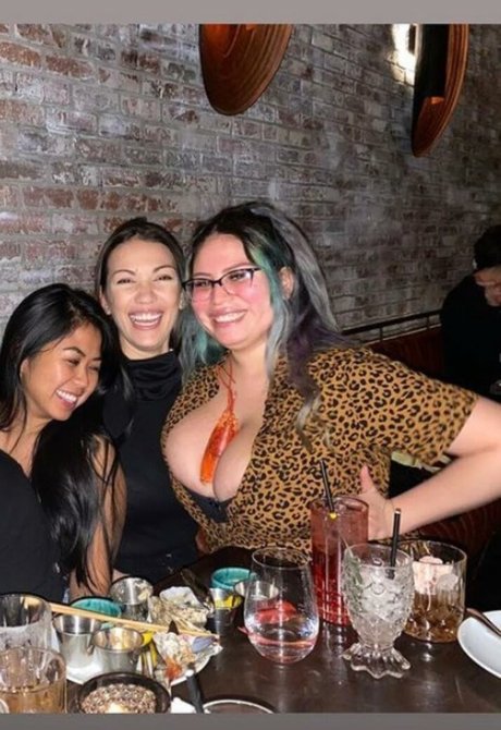 Sheila L perfect pornstar pic