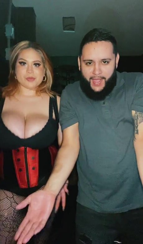 Sheila L model nude pic