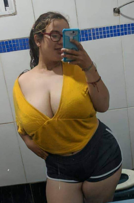 Abigail Ferreira xxx actress image