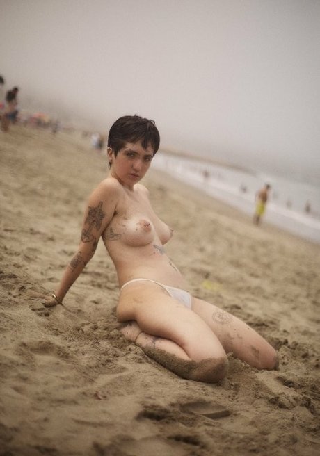 bulletproofmajo top model img