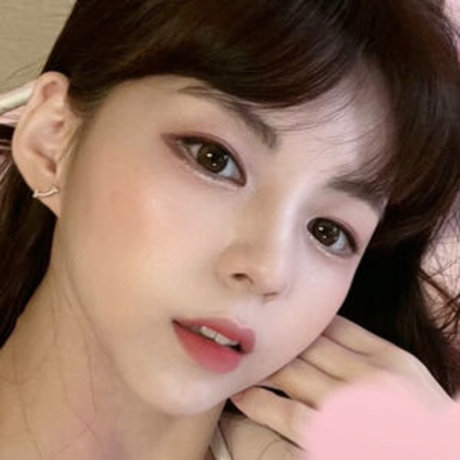 Hanny2727_ pretty model picture