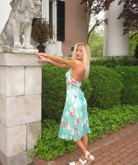 Marissa Daleigh model top photos