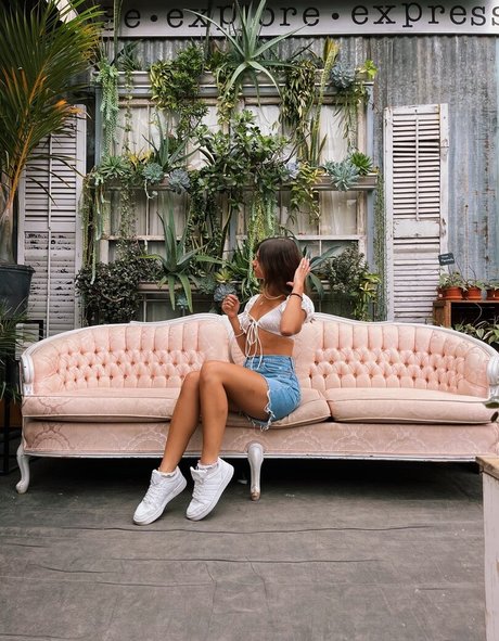 Bblovez model galleries