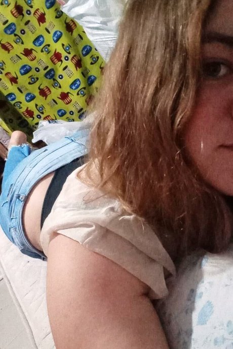 mature asian onlyfans naked images