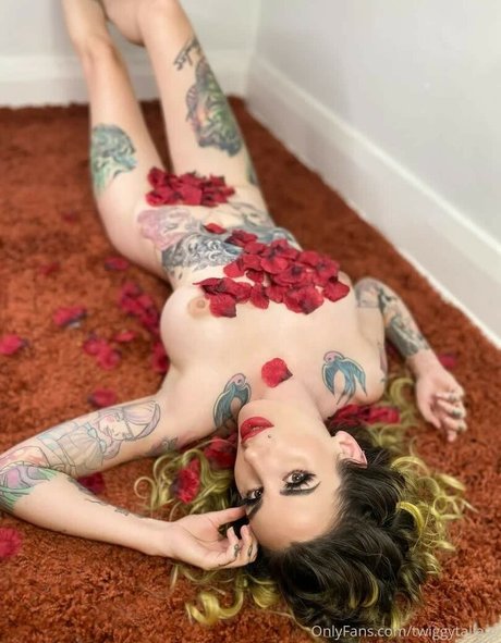 Twiggy Tallant model xxx image