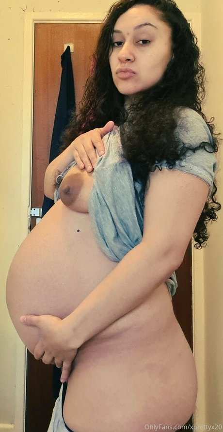 lesbian feet onlyfans pornographic photo