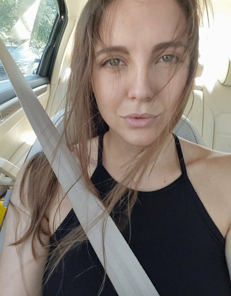 sadieholmesxxx star adult pictures