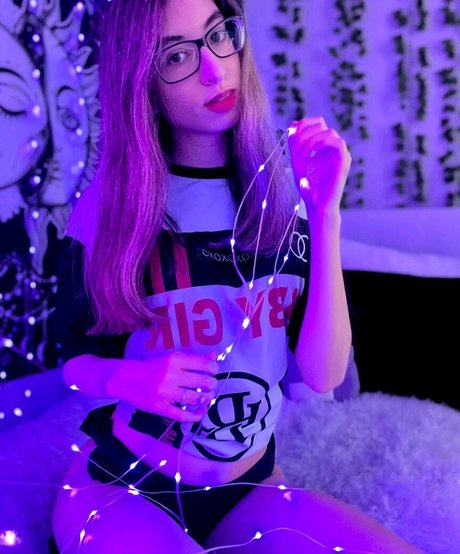 Lexiful top star photos