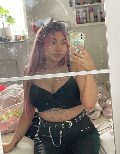 Joy Blue model art pics