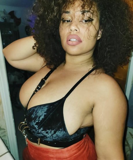 Sharlettewitch high quality star pics