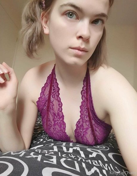 naughtylittlekitten93 hd pornstar image